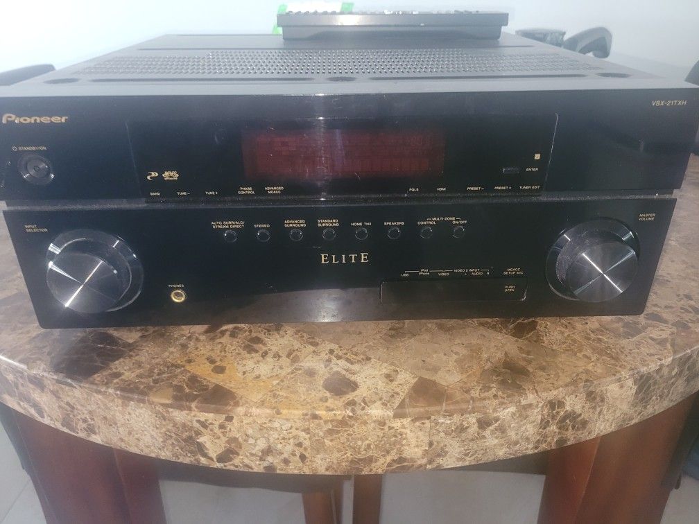 Pioneer AV Receiver