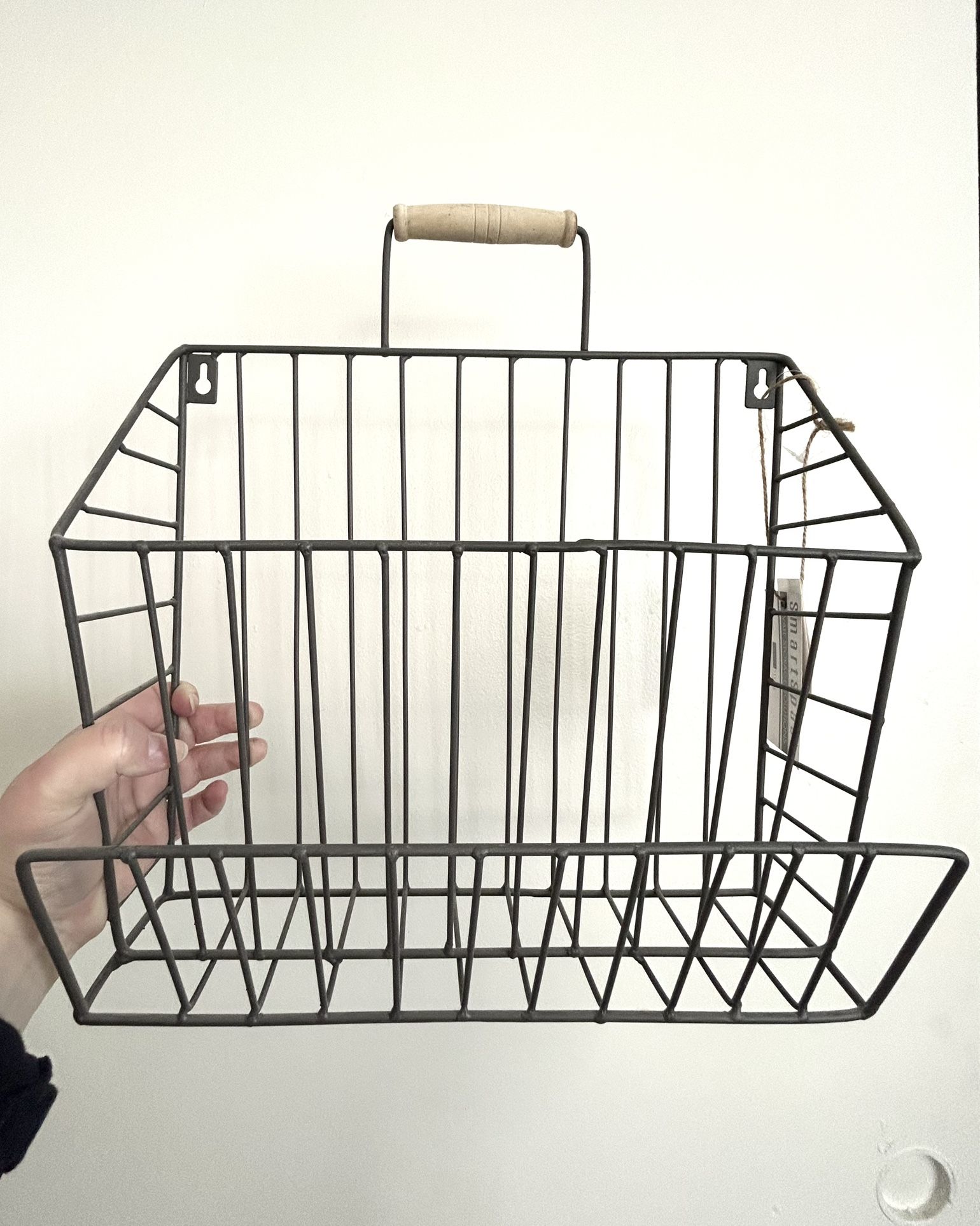 Wall Storage Basket