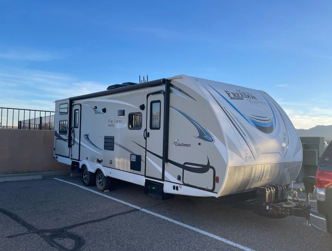 2018 Coachmen 287BHDS