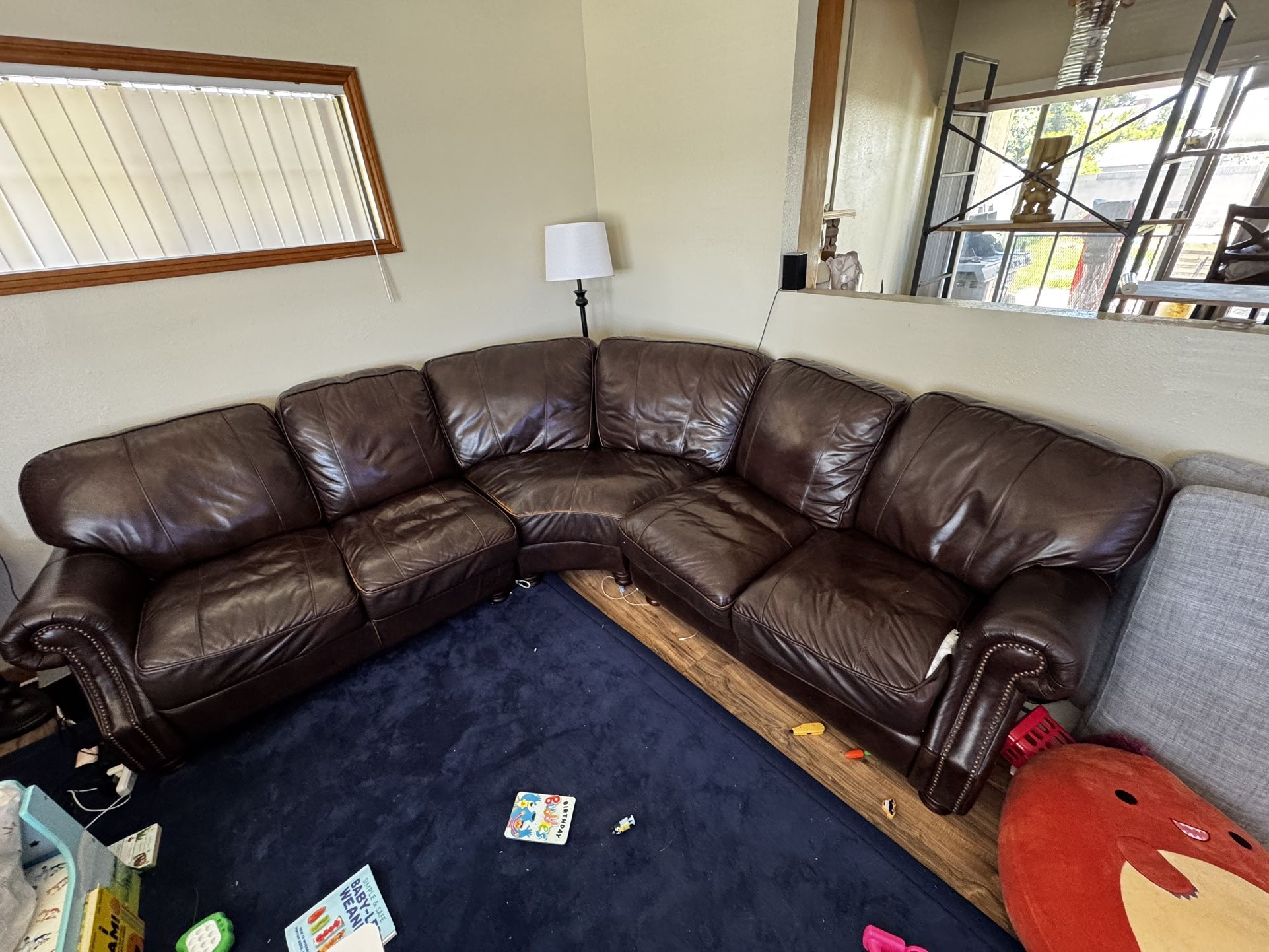 Curved Sectional Couch