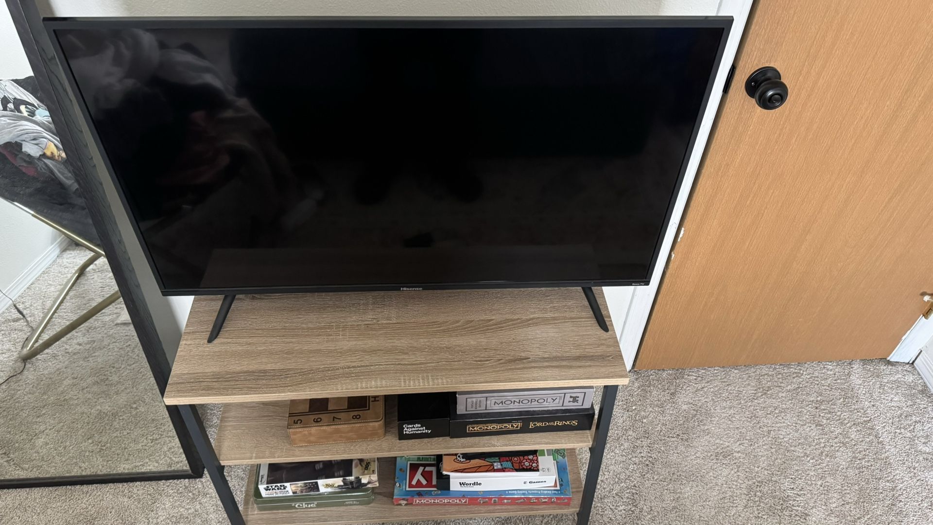 32in TV with Stand