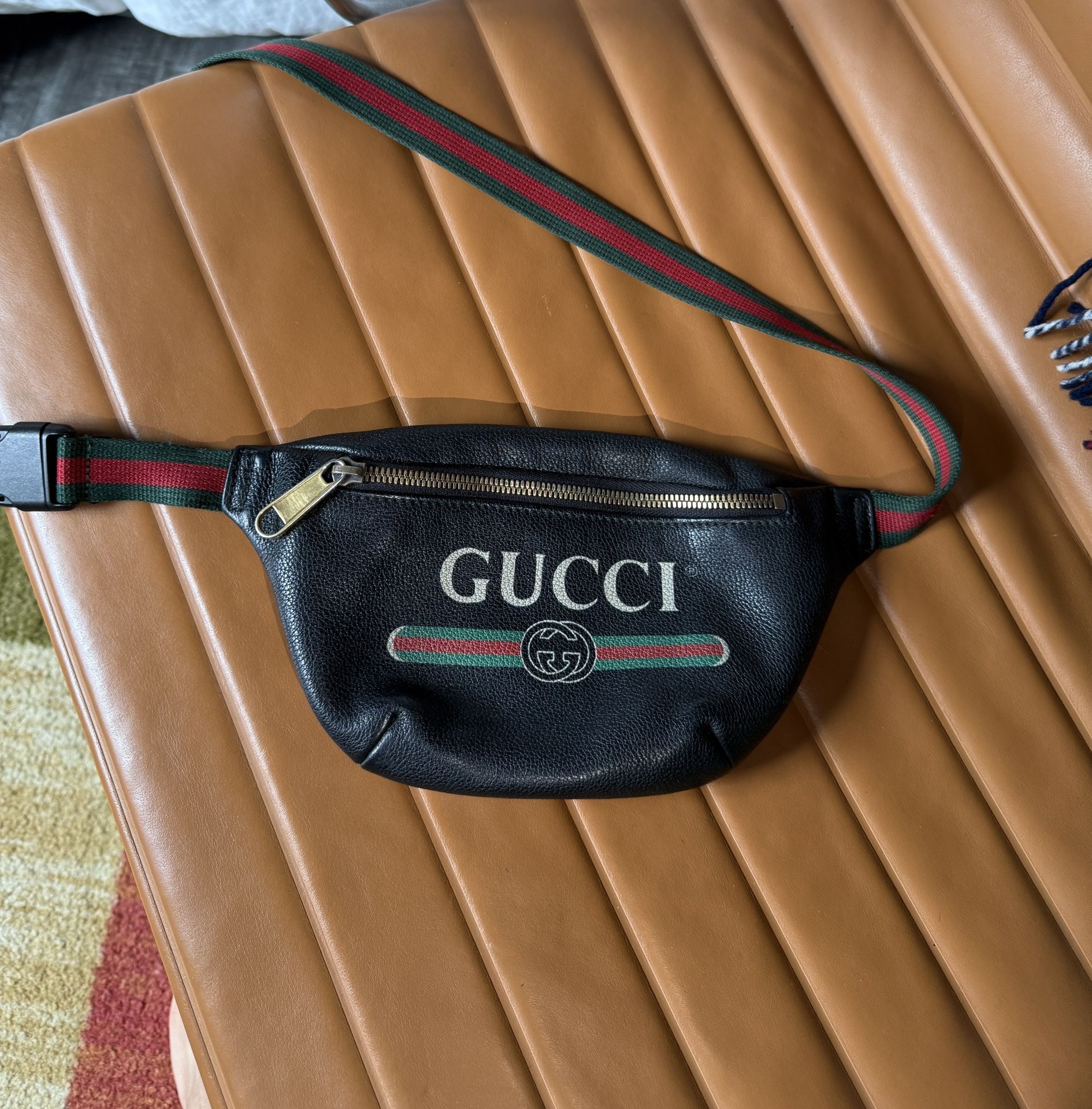 Authentic Gucci Leather Belt Bag – Great Condition!