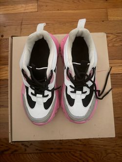Chunky Sneakers White Black Pink Sole