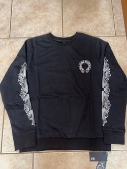 Black chrome heart long sleeve