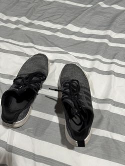 women’s adidas sneakers size 8