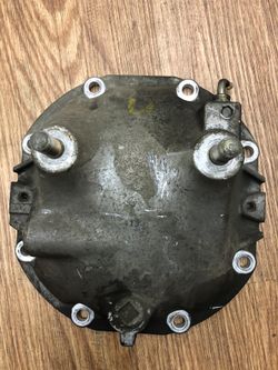 Nissan s14 / Q45 diff cover in excellent shape.