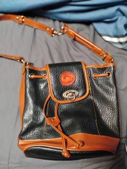 Dooney & Bourke Purse