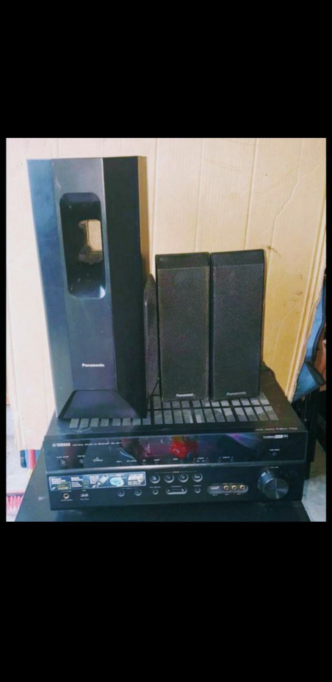 Yamaha receiver and speakers
