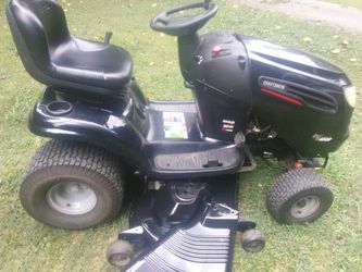Craftsman Dys 4500 riding mower 54