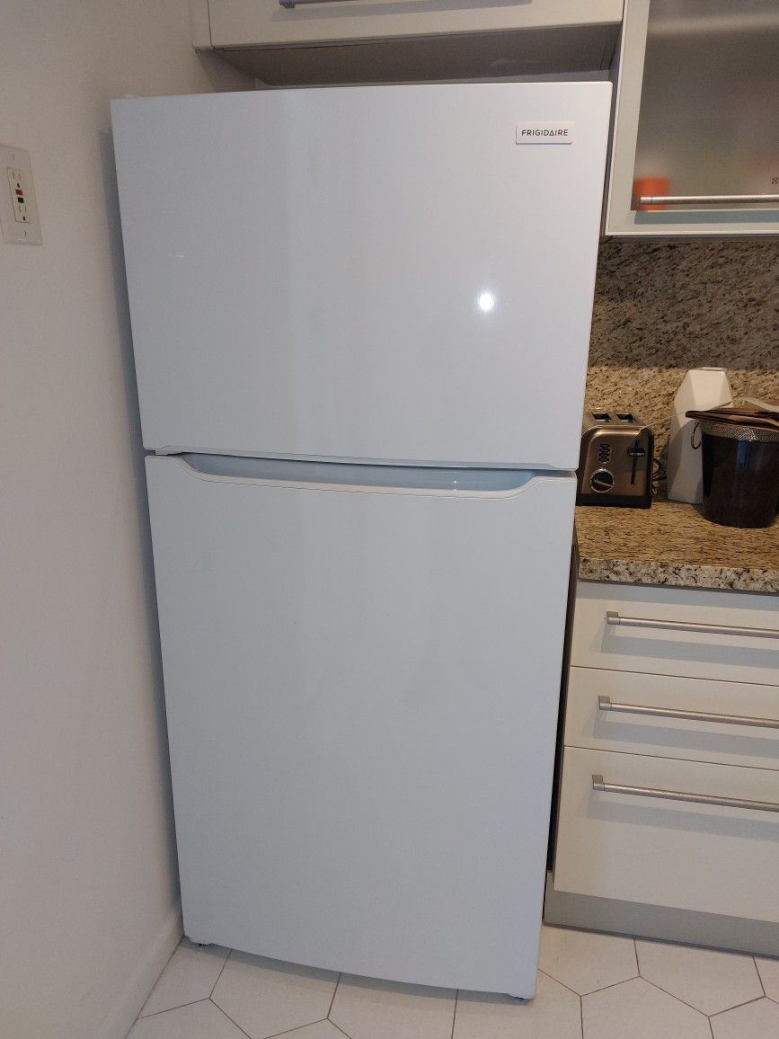 old refrigerator for sale near me