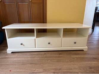 TV stand