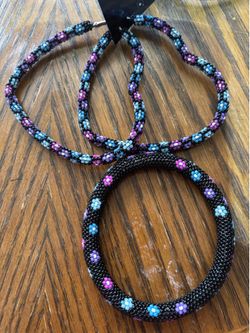 Beaded earrings and bracelet