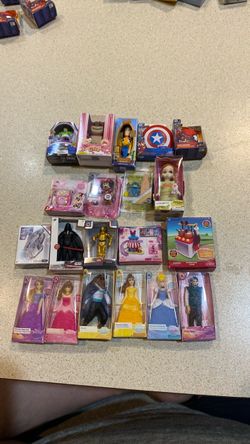 Mini brands Disney store edition