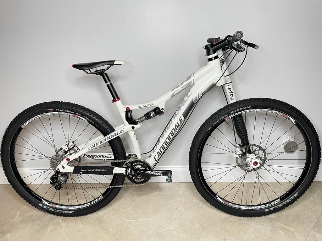29er Medium Cannondale Scalpel 3 Full Suspension Mountain Bike 29er for Sale in Fort Lauderdale