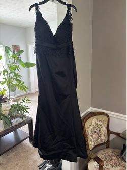 Formal/Prom/Homecoming - Size 8 - Sequin Dress