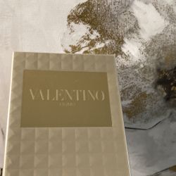Valentino Men Cologne 