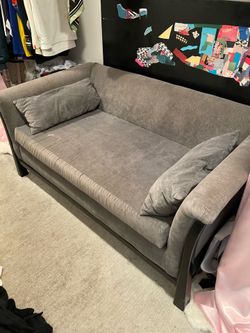 Vintage love seat