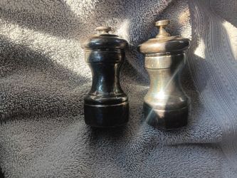 Salt and Pepper Set of 2