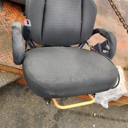 Crown forklift seat 