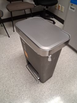 2 trash can
