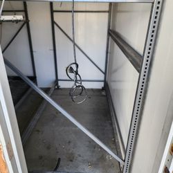 Grow Room Racks And Tubs 