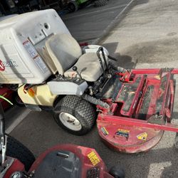 2014 Exmark Mower 48 Inch Deck    Scalping Master 