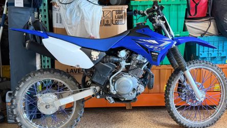 2020TTR125 CLEAN WITH ELECTRIC START AS WELL