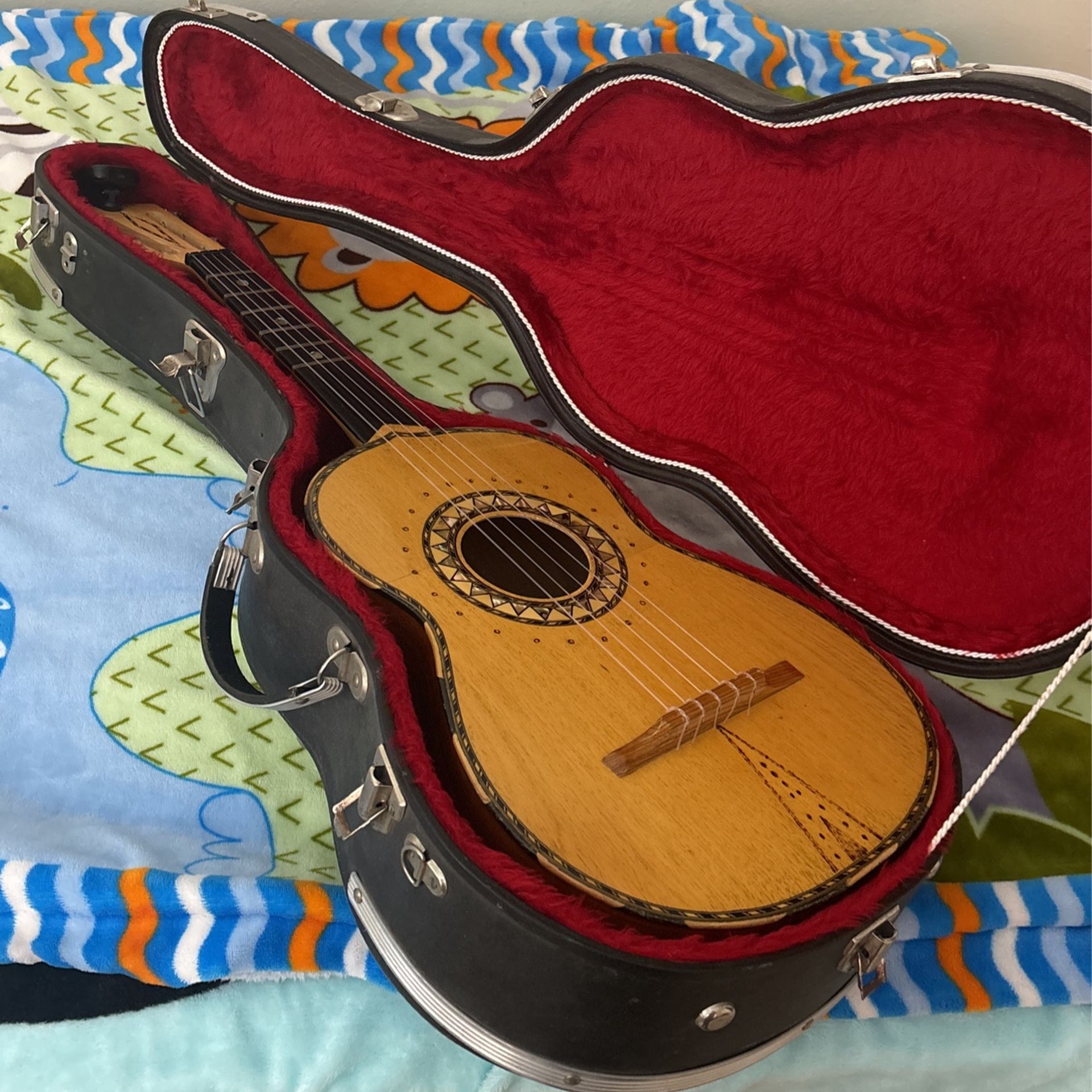 Mariachi Vihuela
