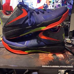 Nike KD 4 “Nerf” size 13
