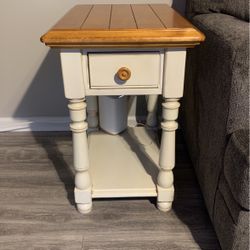 Coffee Table / End Tables 
