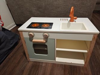 Battat 2 in one Wooden Kitchen