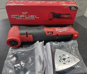 Milwaukee Oscillating Tool