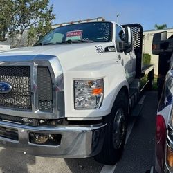 2021 Ford F-650