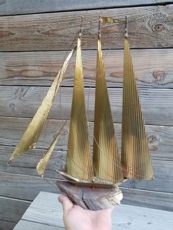 14-3/4" tall Metal brass color Nautical sailboat