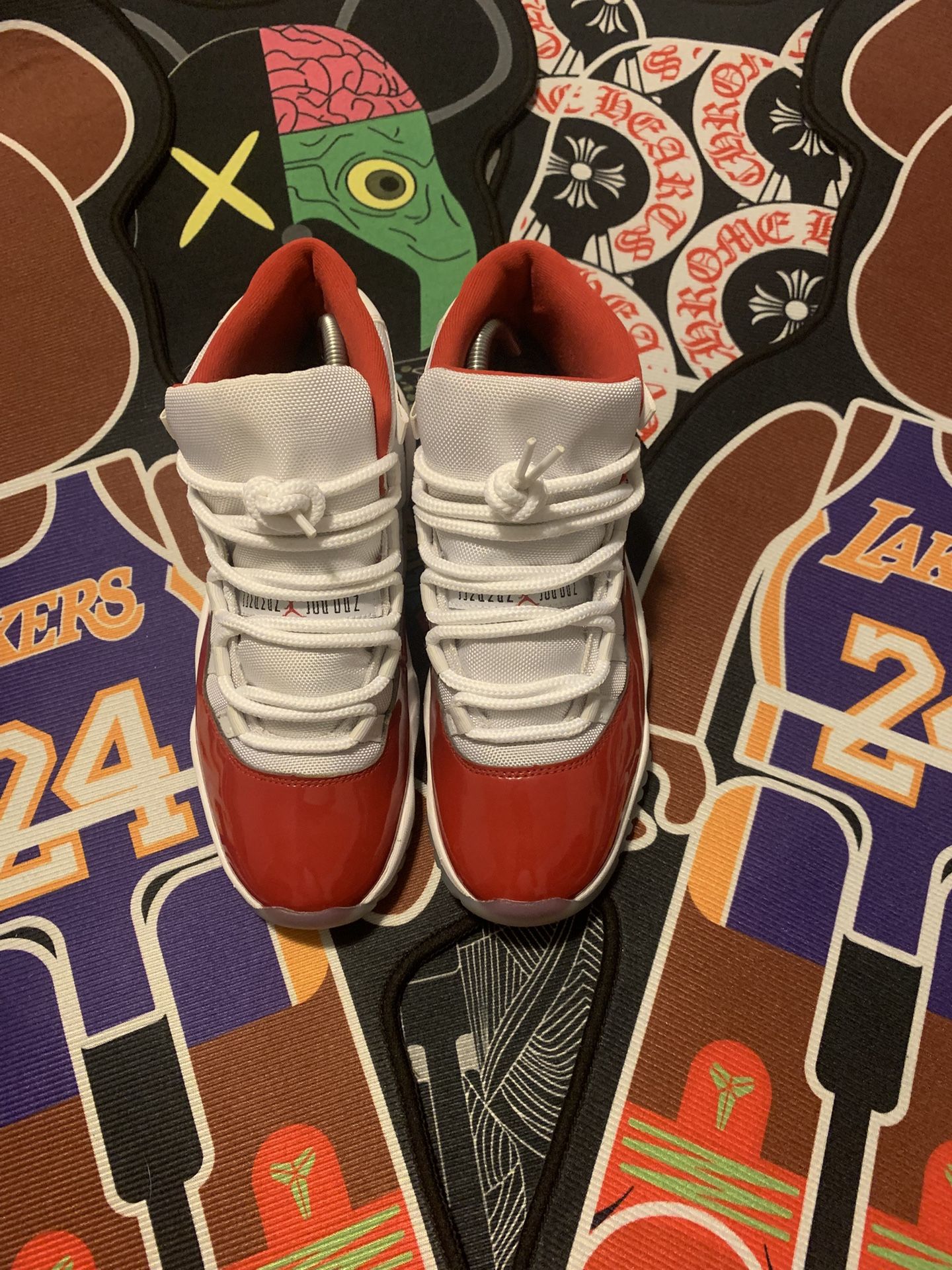 Jordan 11’s Size 8