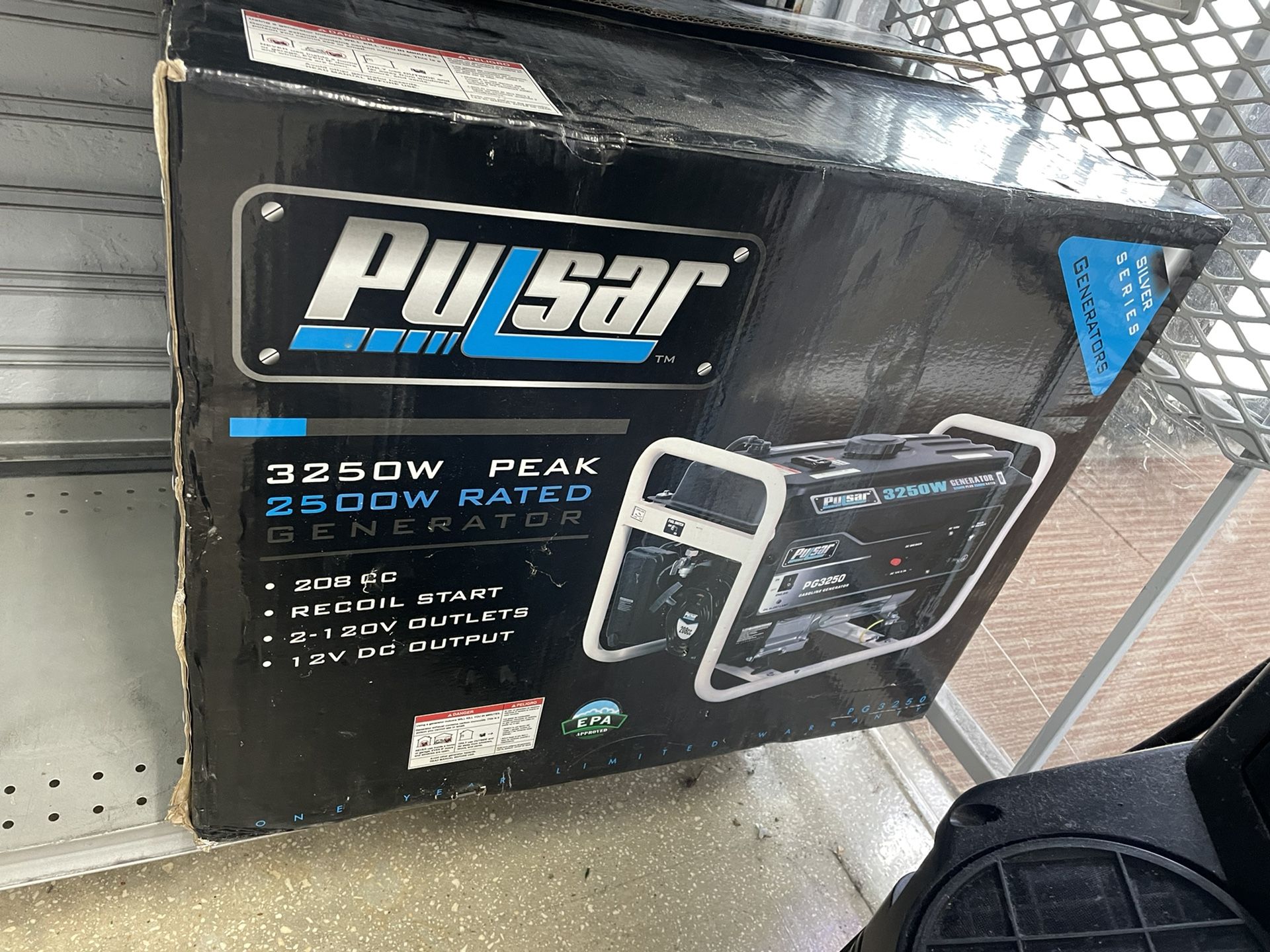 Pulsar Generator 3250 Watts Brand New 