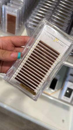 Brown Sugar Lashes