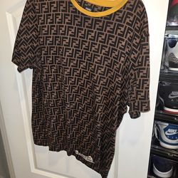 Fendi T Shirt