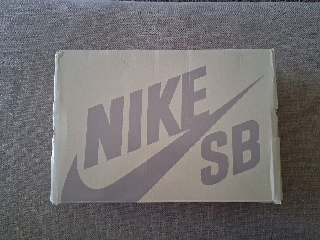 Nike Sb Power Puff Girls