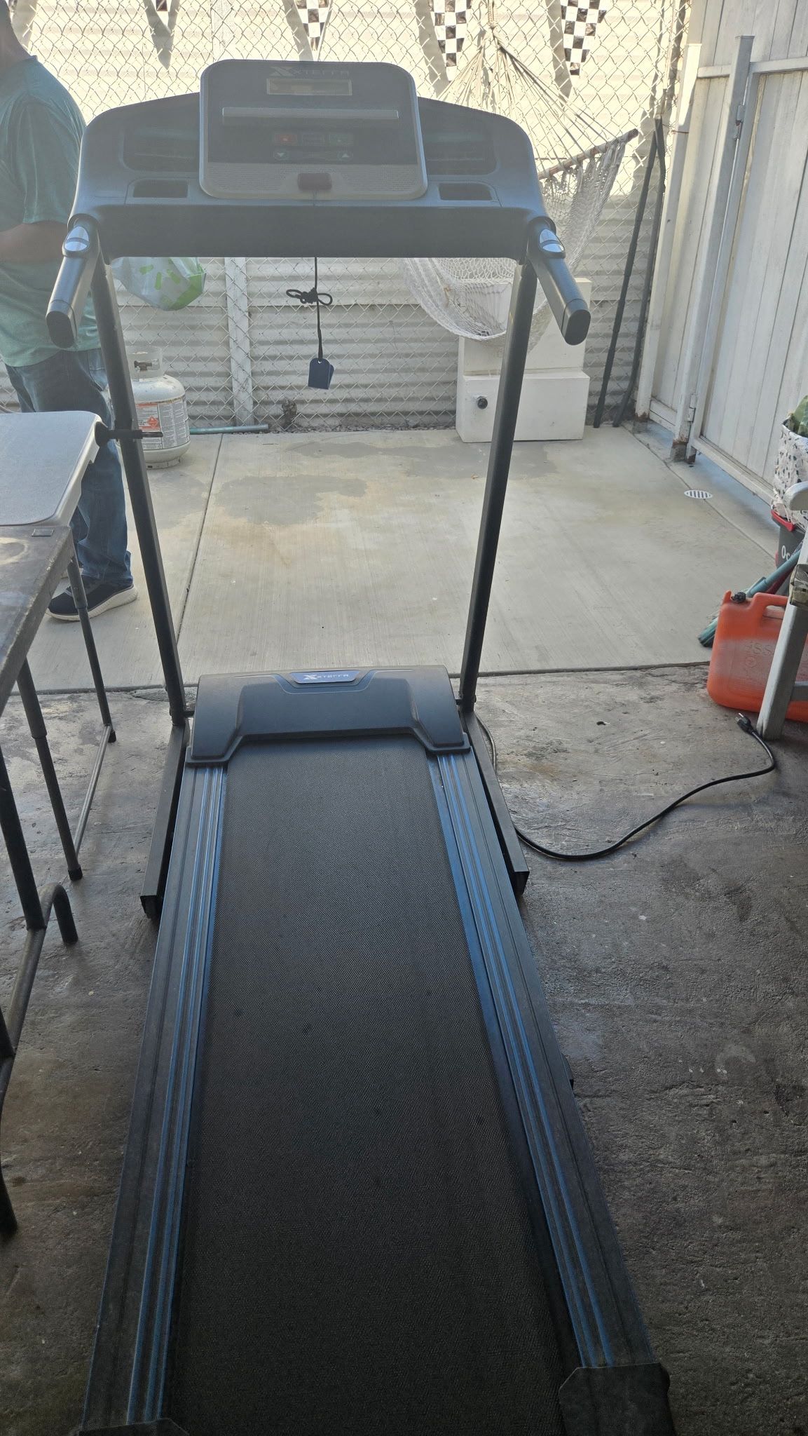 Treadmill $100