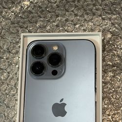 iPhone 13 PRO UNLOCKED 