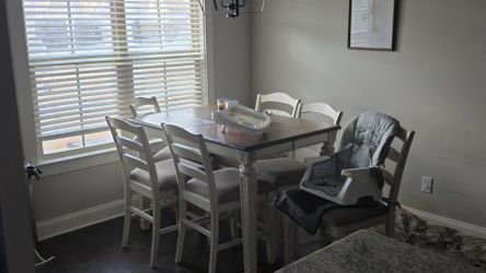 6 Person Kithen Table
