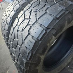 only 2 used tired Lt33x12.50r17 Toyo  AT11 Open Country $150.00 all