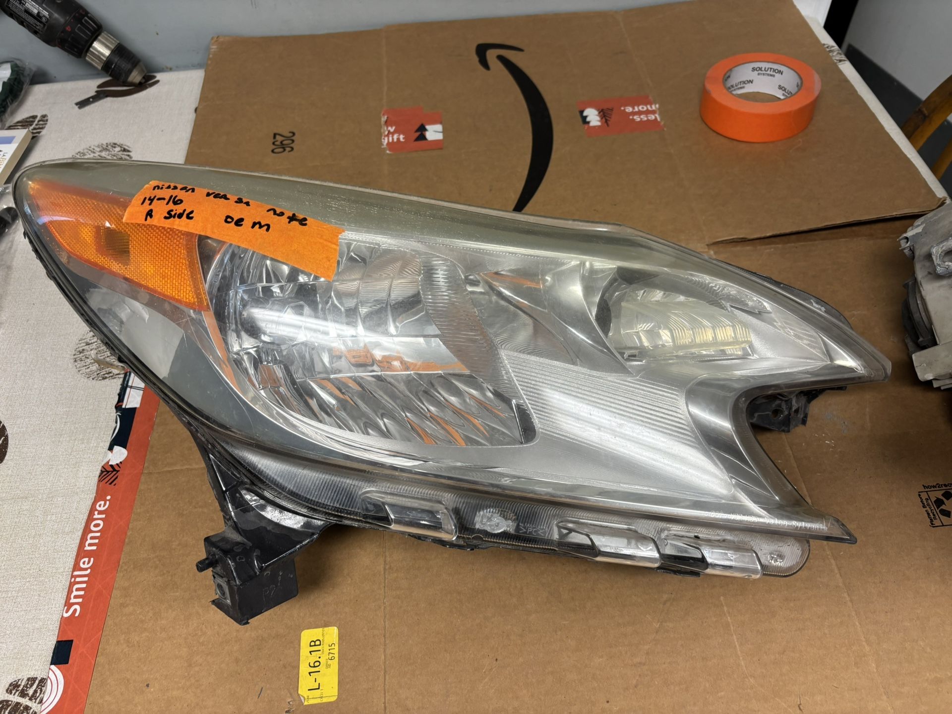 Nissan Versa Note 2014’ 2015’ 2016’ Passenger Right Side Headlight OEM
