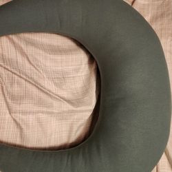 Snuggle Me Organic Breast Feeding Pillow 