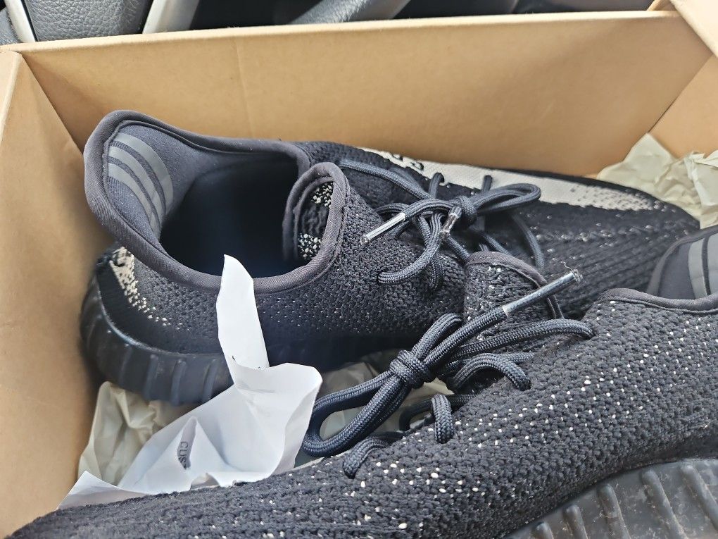 Yeezy Boost 350 Size 11.5