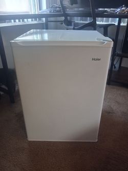Mini Fridge (2 available)