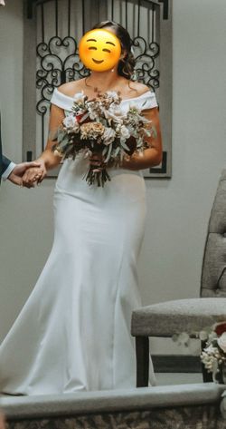 Elegant Wedding Dress 