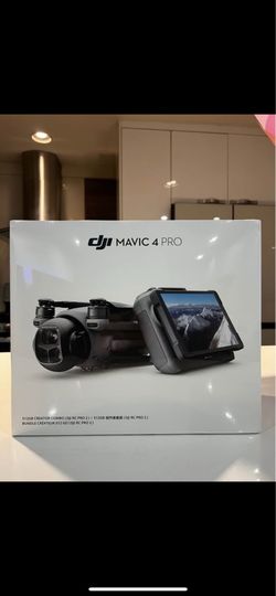 DJI Mavic 4 Pro Creator Combo