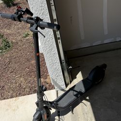 Segway F-se Electric Scooter 